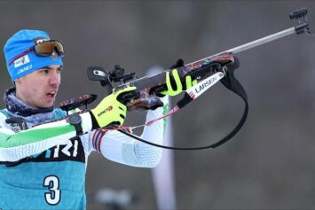 На биатлонный марафон в Увате заявлялись 65 спортсменов