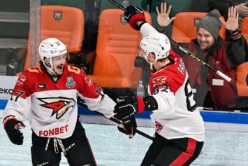 «Ак Барс» повел в серии с «Авангардом»