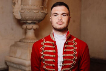 Интервью с экс-футболистом ФК «Зенит» и основателем онлайн-школы футбола и спортивной психологии Евгением Серенковым. Ч.1