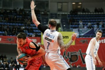 «Зенит» выиграл у МБА и вышел в полуфинал плей-офф Единой лиги ВТБ