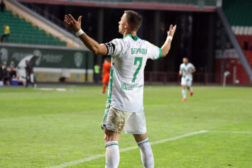 «Ахмат» победил «Урал» и поднялся на пятое место в РПЛ