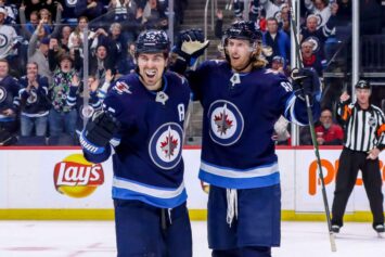 Голевой пас Наместникова помог «Виннипегу» обыграть «Вегас»