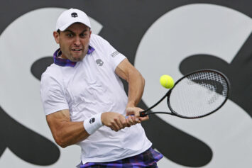 Карацев прервал серию из семи поражений в основной сетке турниров АТР