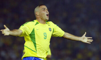 Феноменальный предатель: Темная сторона карьеры «зубастика» Роналдо