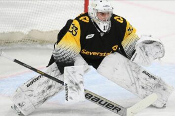 «Северсталь» требует девятизначную сумму за вратаря Самсонова