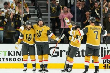 «Вегас» с Барбашевым пробился во второй раунд плей-офф НХЛ