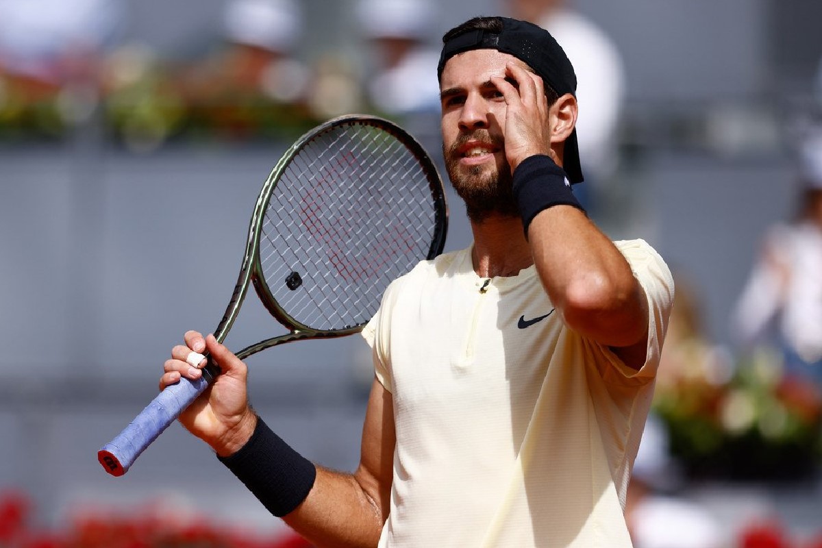 Карен Хачанов