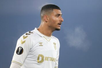 СМИ: пять английских клубов заинтересованы в приобретении защитника «Порту»