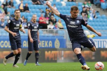 «Крылья Советов» и «Локомотив» не определили победителя