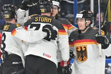 Победа над Францией принесла Германии путевку в плей-офф ЧМ-2023