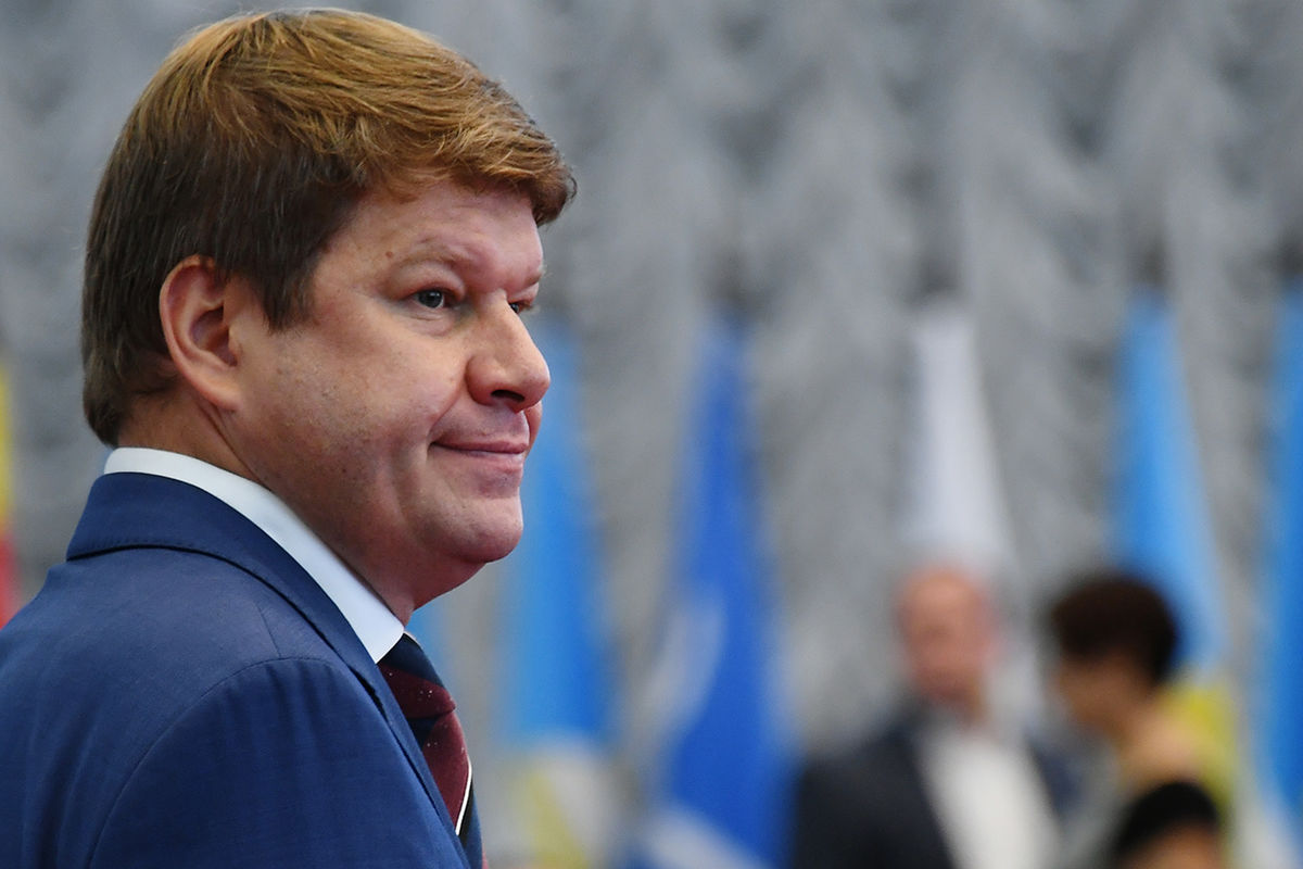 Дмитрий Губерниев