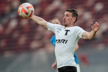 В «Торпедо» оценили новый контракт с 40-летним Лебеденко