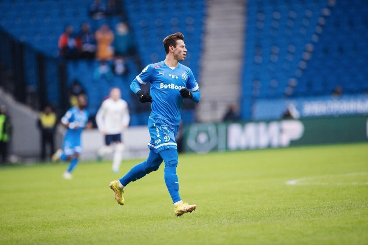 Федор Смолов