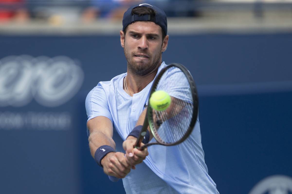 Карен Хачанов