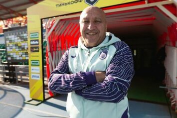 Официально: Арслан Халимбеков покидает «Уфу»