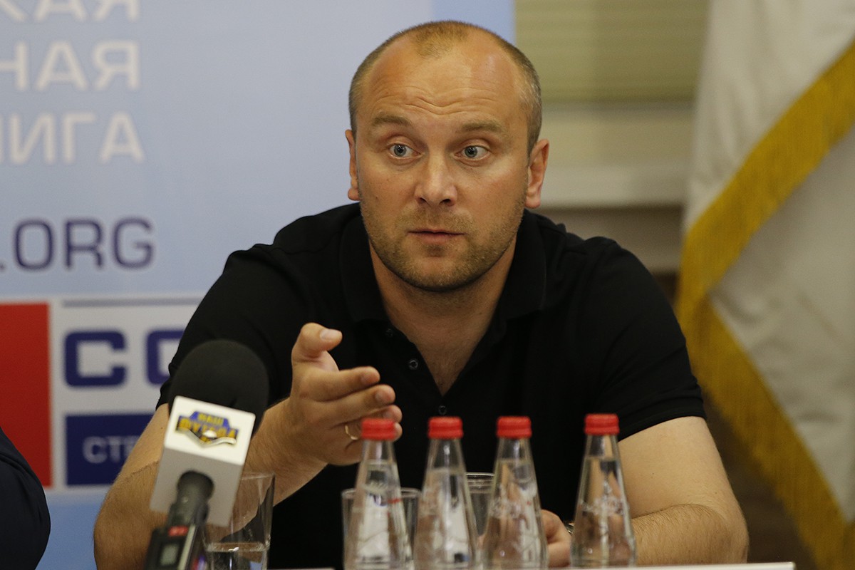Дмитрий Хохлов