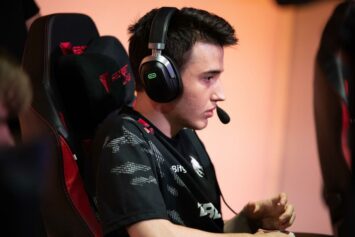 Невероятный камбек Team Spirit против Talon Esports на DreamLeague Season 20