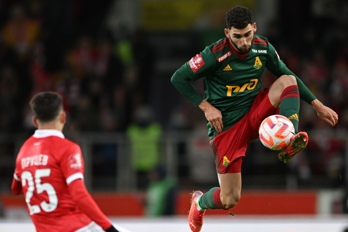 Наир Тикнизян