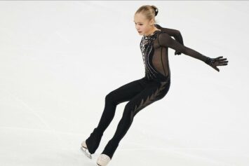 Талантливая 15-летняя фигуристка приехала на сбор в группу Соколовской