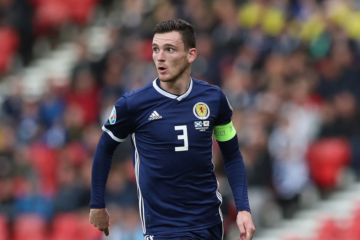 Эндрю Робертсон