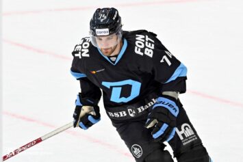 «Адмирал» подписал бывшего форварда «Вашингтона»