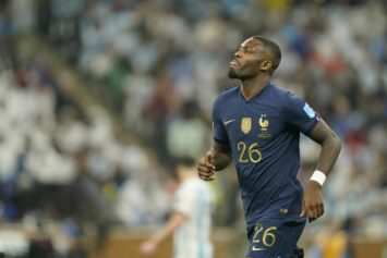 Инсайдер: «Милан» улучшил предложение нападающему сборной Франции