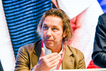 Мостовой прокомментировал возможность отмены бана со стороны УЕФА и ФИФА