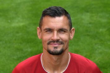 Ловрен оценил человеческие качества Семака