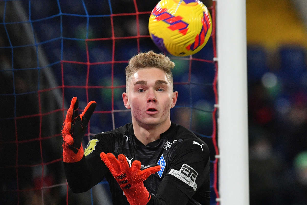 Иван Ломаев