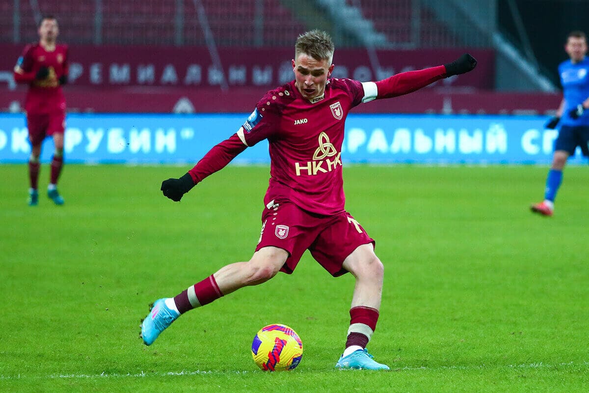 Илья Самошников