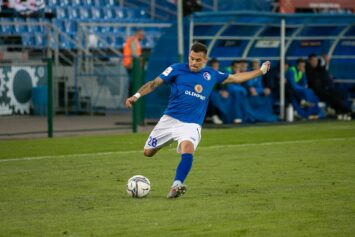 «Факел» сообщил о продлении контракта с Магалем