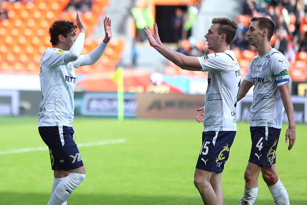 Александр Коваленко