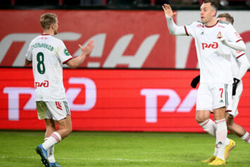 Сенников прокомментировал слухи о возможном завершении карьеры Смольникова