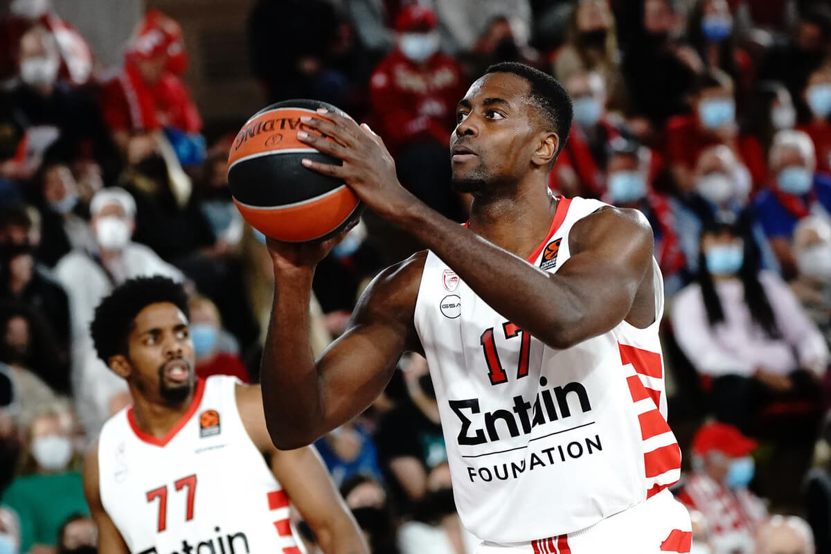 Ливио Жан-Шарль