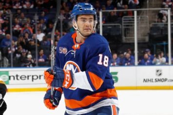 Официально: «Сибирь» подписала лучшего бомбардира АХЛ