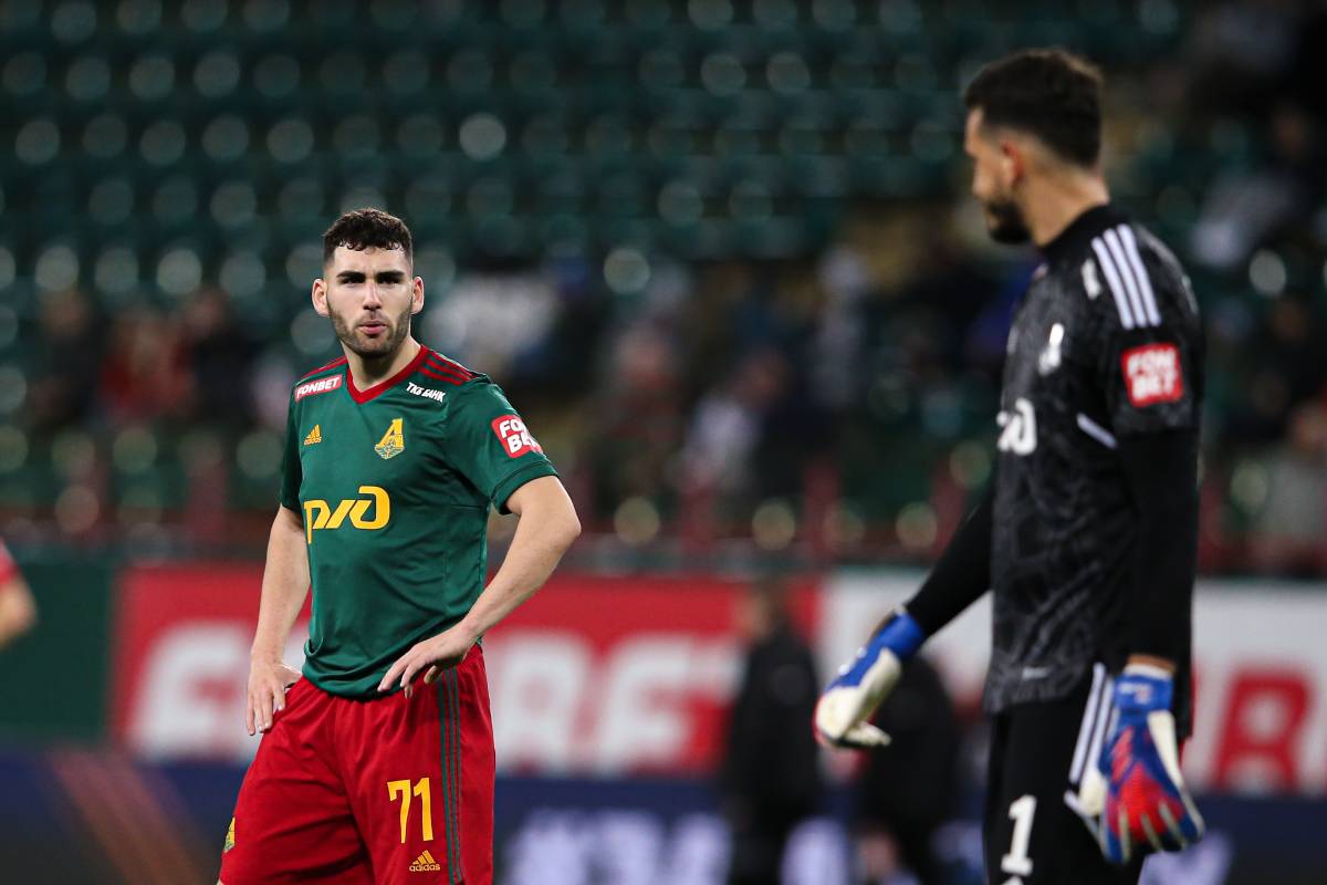 Наир Тикнизян