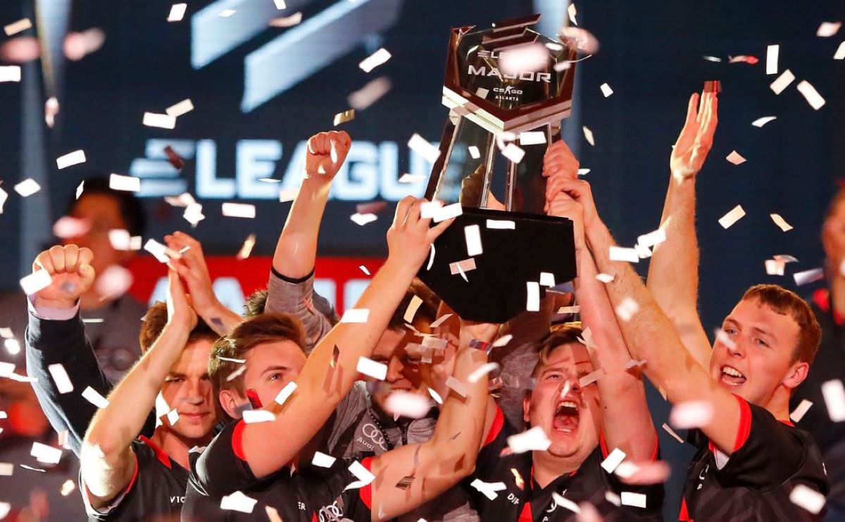 Киберспорт