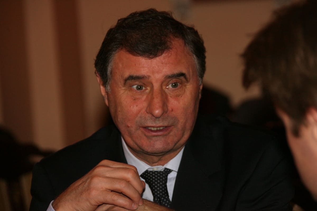 Анатолий Бышовец