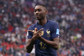«МЮ» рассматривает возможность приобретения форварда сборной Франции