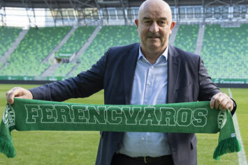 Экс-тренер сборной России уволен из «Ференцвароша»