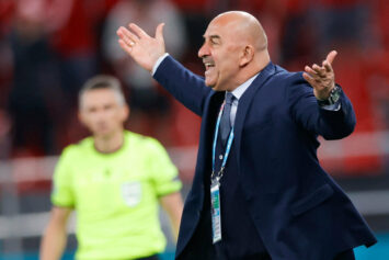 Мостовой прокомментировал увольнение Черчесова из «Ференцвароша»