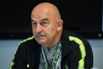 Глушаков прокомментировал отставку Черчесова из «Ференцвароша»