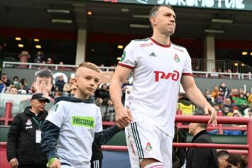 Барбоза отреагировал на слова Дзюбы о Баринове