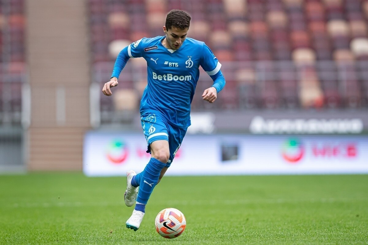 Арсен Захарян