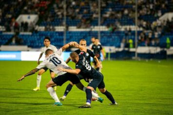 «Факел» в меньшинстве уступил «Сочи» в Кубке России