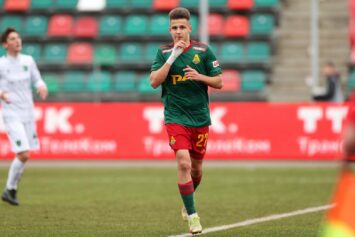 «Локомотив» продлил контракты с тремя футболистами