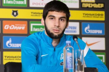 В «Оренбурге» подтвердили переговоры с «Зенитом» по аренде Адамова