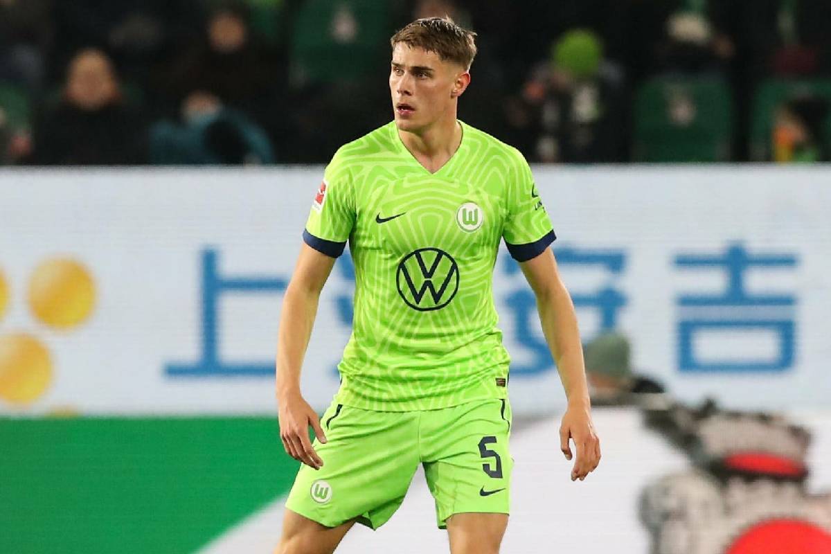 Микки ван де Вен