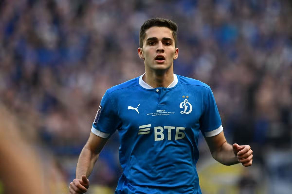 Арсен Захарян