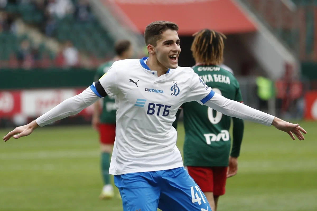 Арсен Захарян